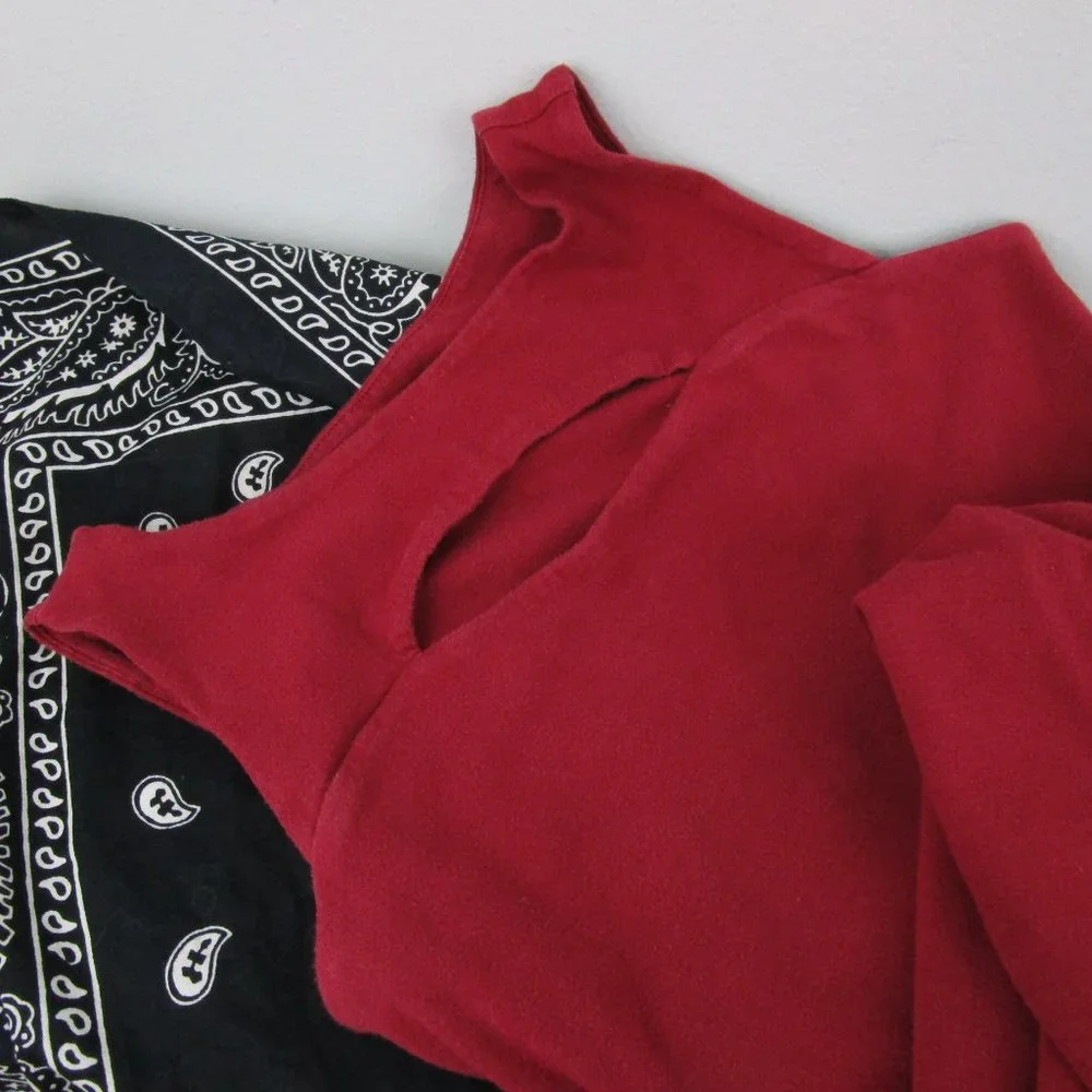 Maroon Knit Fit and Flare Sleeveless Dress - Picture 9 of 12